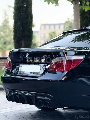 BMW 525-19