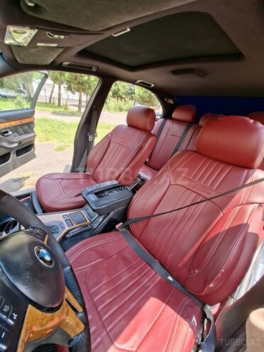 BMW 528-11
