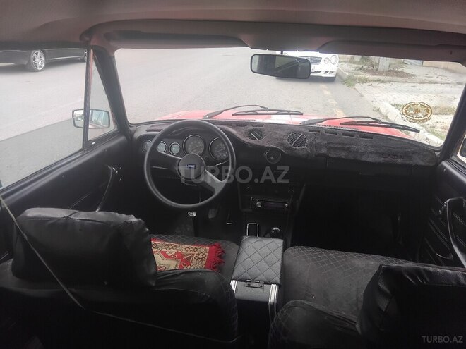 LADA (VAZ) 2106-7