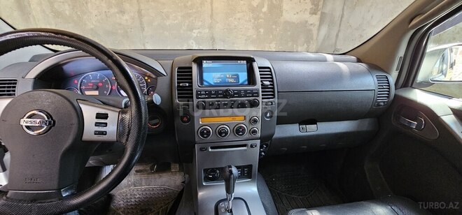 Nissan Pathfinder-3