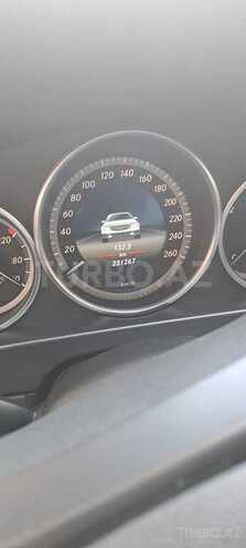 Mercedes E 220-4