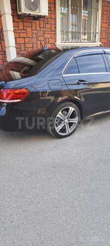 Mercedes E 220-5