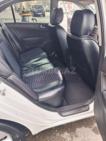 Hyundai Sonata-9