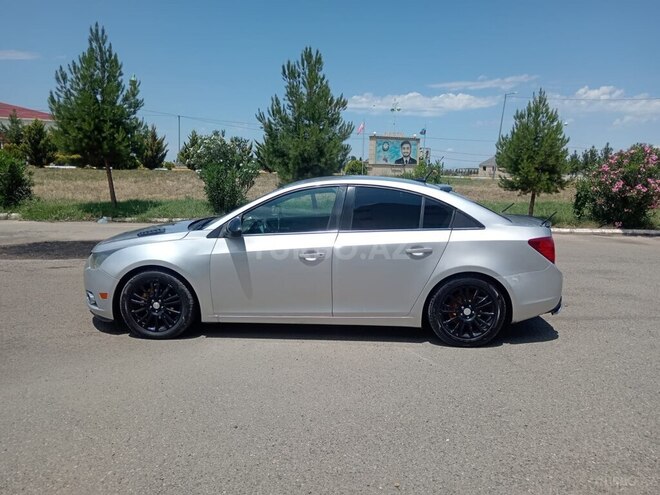 Chevrolet Cruze-3