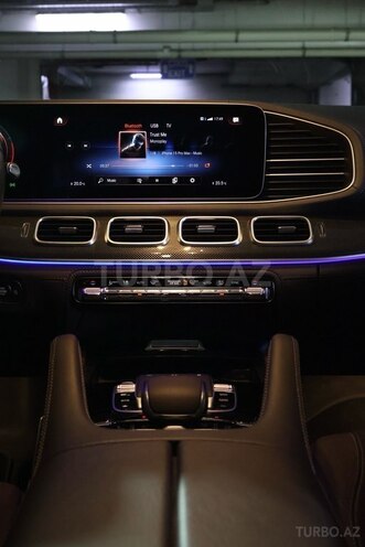 Mercedes GLS 580 4MATIC-8