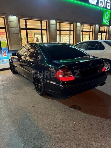 Mercedes E 500-4