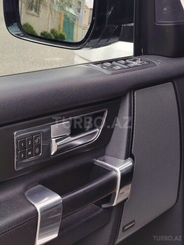 Land Rover Discovery-10