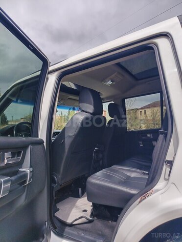 Land Rover Discovery-11