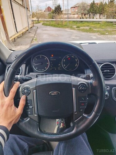 Land Rover Discovery-13