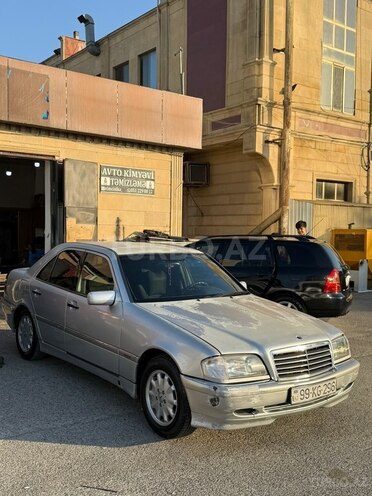 Mercedes C 180-5