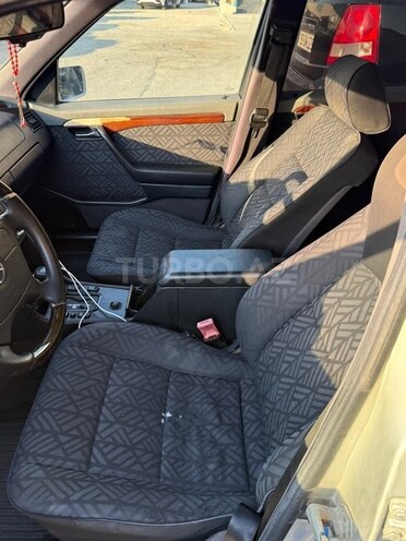 Mercedes C 180-9