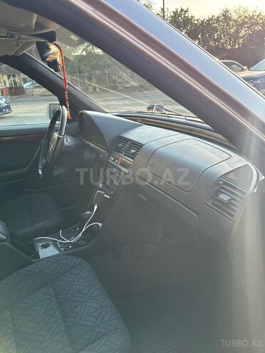 Mercedes C 180-12