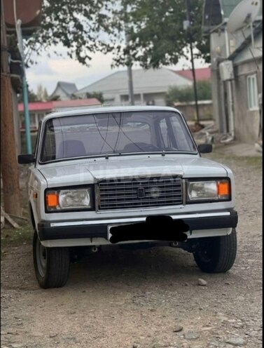 LADA (VAZ) 2107-4