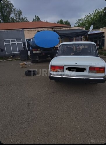 LADA (VAZ) 2107-5
