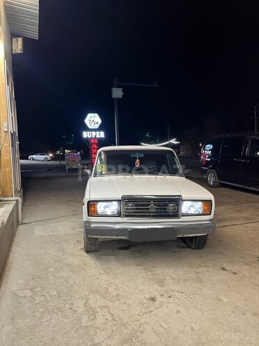 LADA (VAZ) 2107-4