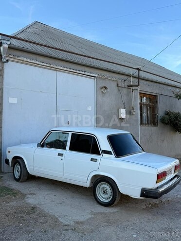 LADA (VAZ) 2107-3