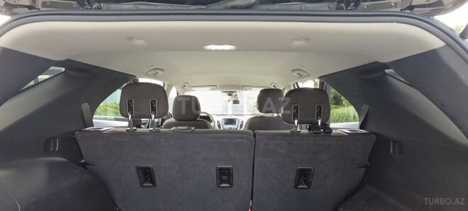 Chevrolet Equinox-5