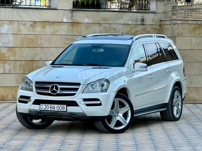 Mercedes GL 550 4MATIC-7