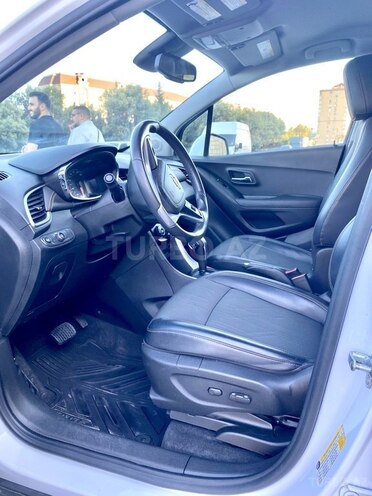 Chevrolet Trax-15