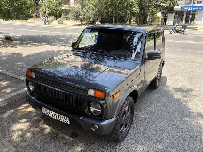 LADA (VAZ) Niva-9