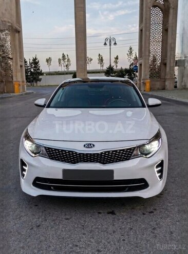 Kia K5-1