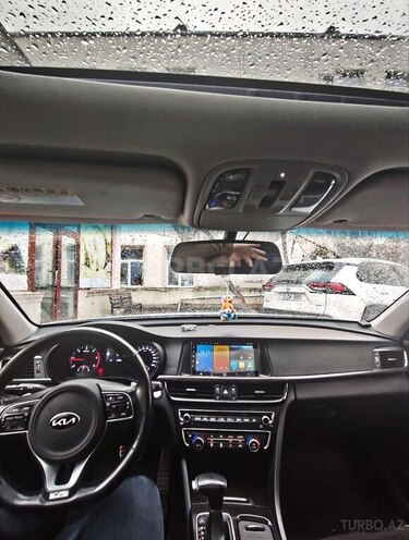 Kia K5-8