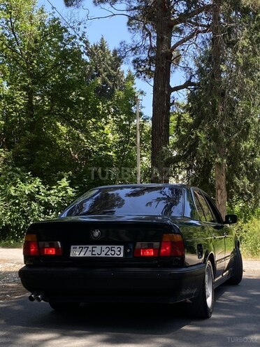 BMW 520-8