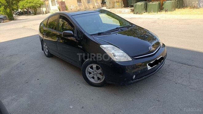 Toyota Prius-1