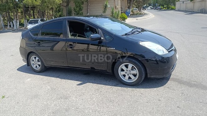 Toyota Prius-17