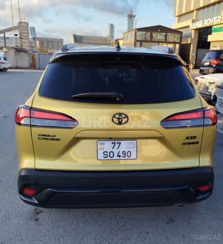 Toyota Corolla Cross-2