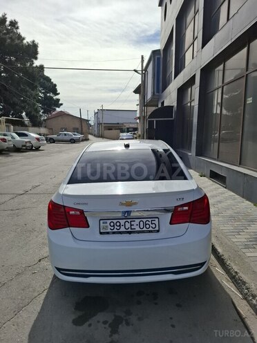 Chevrolet Cruze-5