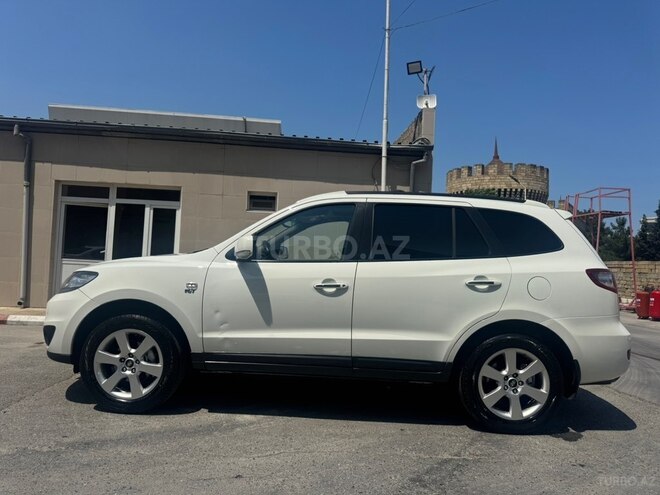 Hyundai Santa Fe-3