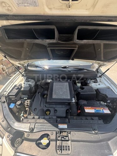 Hyundai Santa Fe-5
