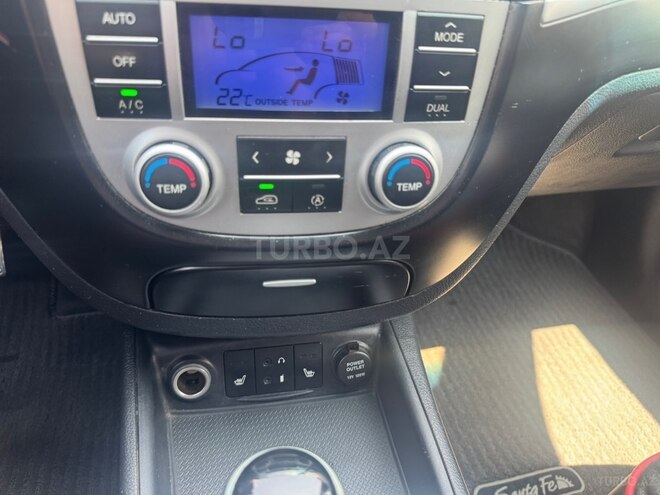 Hyundai Santa Fe-9
