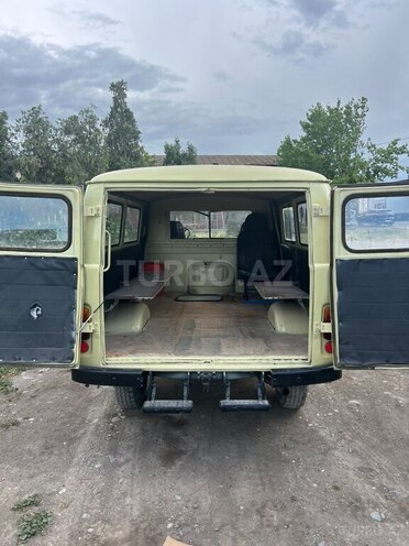 UAZ 2206-8