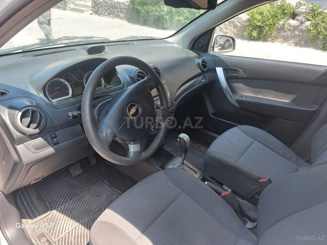 Chevrolet Aveo-3