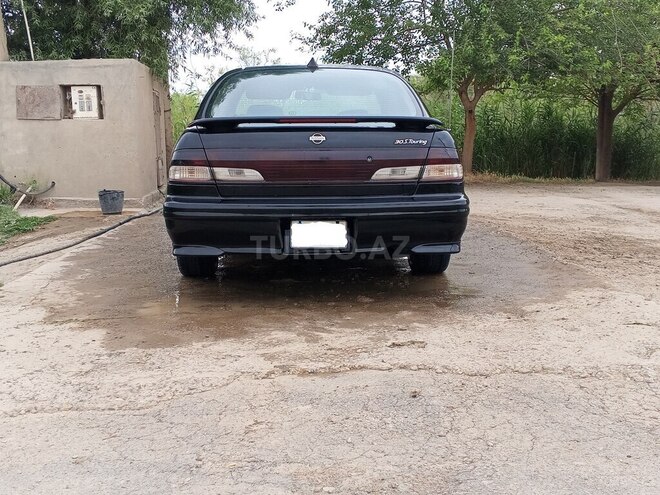 Nissan Maxima-9