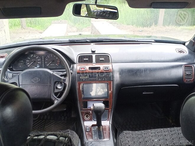 Nissan Maxima-12