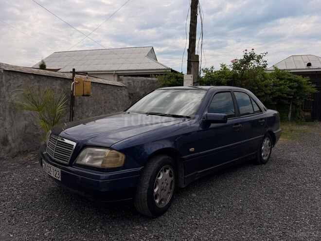 Mercedes C 180-3
