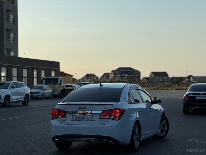 Chevrolet Cruze-5