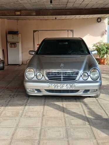 Mercedes C 200-1