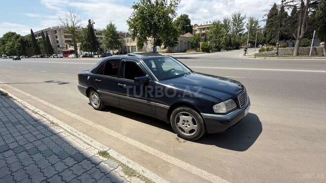 Mercedes C 180-8