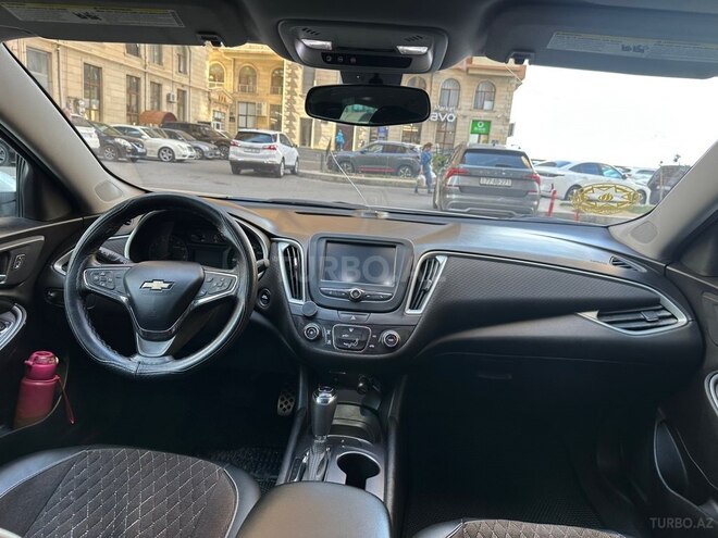 Chevrolet Malibu-9
