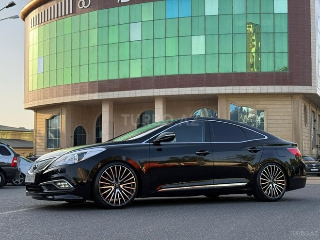 Hyundai Grandeur-6