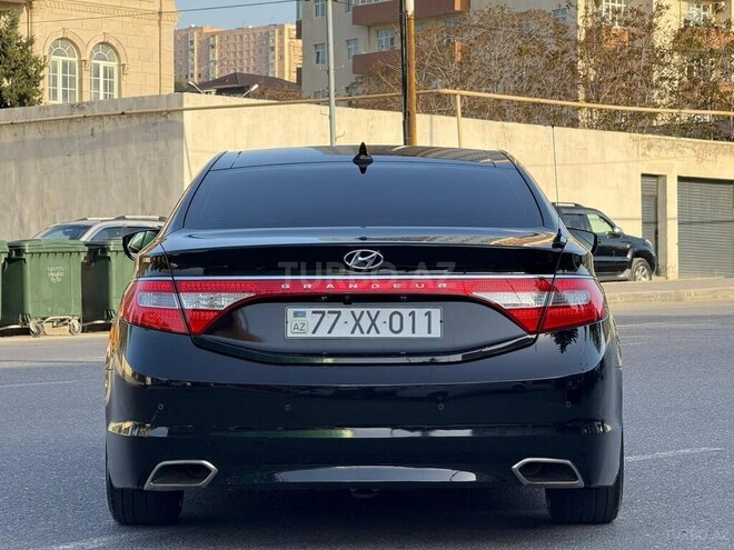 Hyundai Grandeur-3