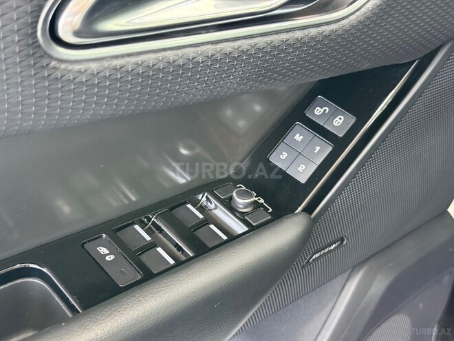Land Rover RR Evoque-18