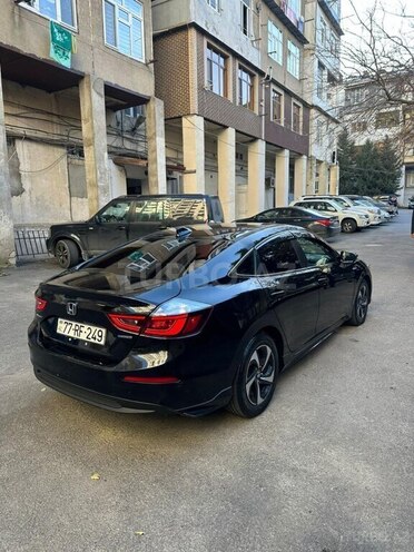 Honda Insight-5