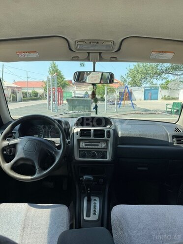 Mitsubishi Pajero io-4
