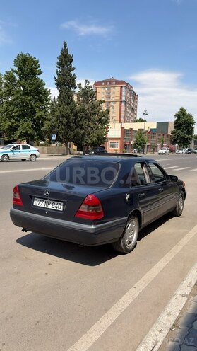 Mercedes C 180-5