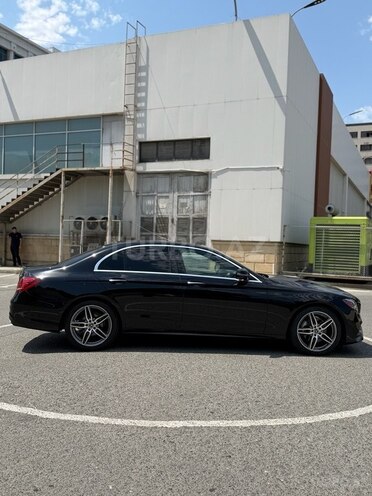 Mercedes E 300-3